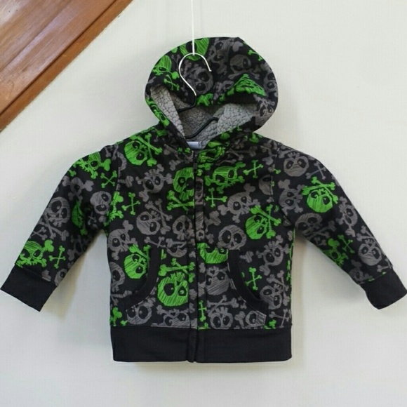 🎁 Skull hoodie - Picture 2 of 6